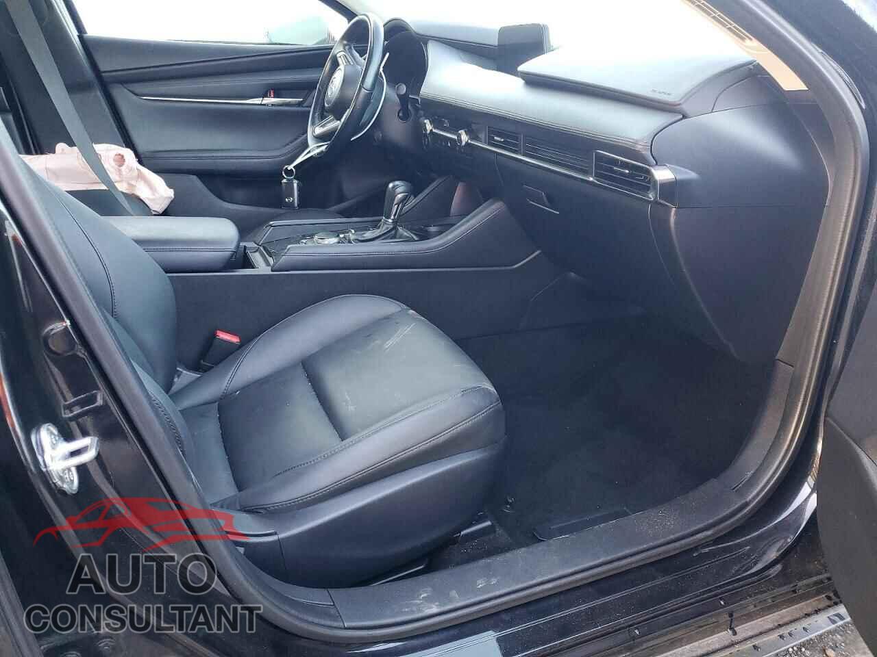 MAZDA 3 2023 - 3MZBPACM8PM358654