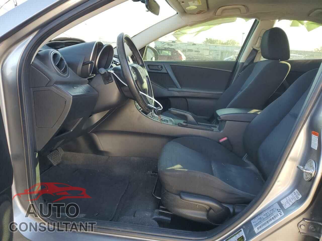 MAZDA 3 2011 - JM1BL1UG3B1373799