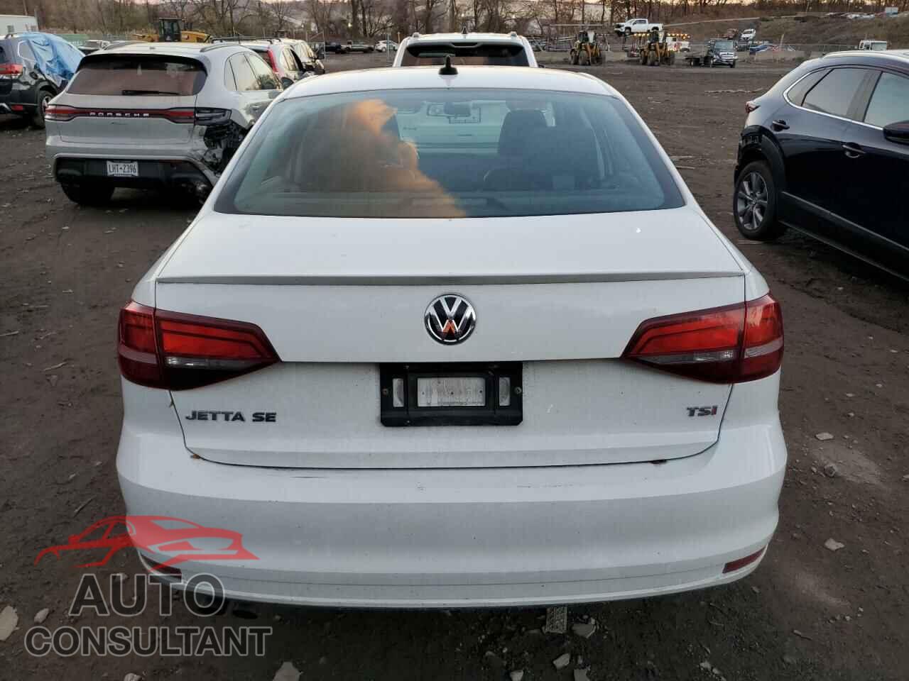 VOLKSWAGEN JETTA 2017 - 3VWDB7AJ7HM375045