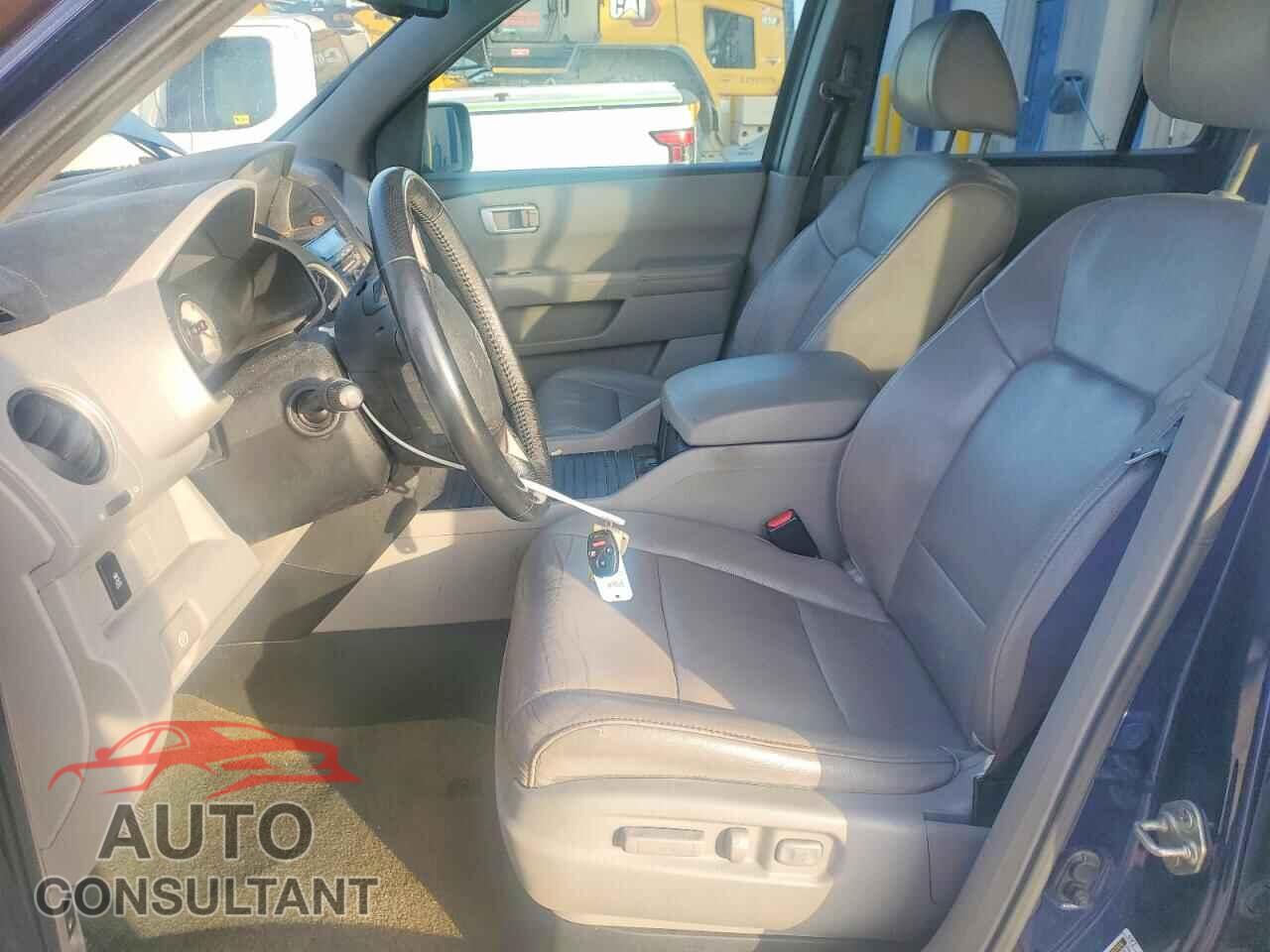 HONDA PILOT 2014 - 5FNYF3H53EB013840