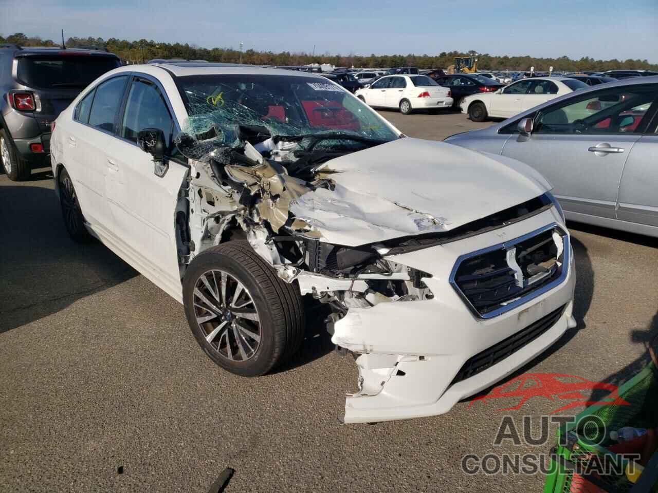 SUBARU LEGACY 2018 - 4S3BNAH60J3002548