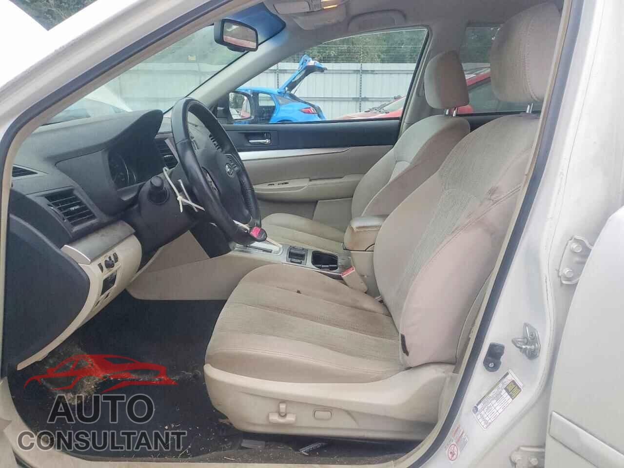 SUBARU OUTBACK 2013 - 4S4BRBCC0D3309743