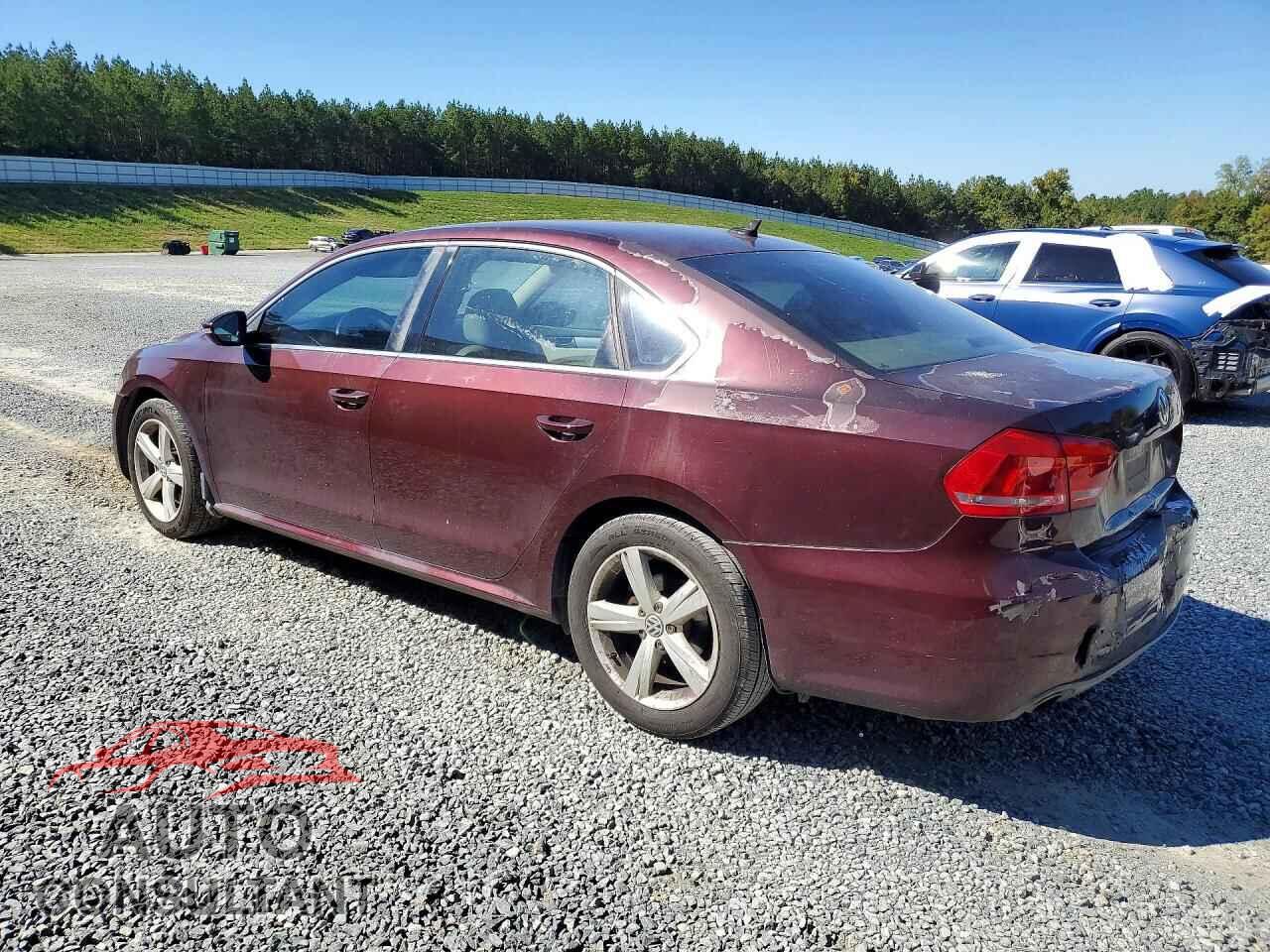 VOLKSWAGEN PASSAT 2012 - 1VWBH7A38CC067836