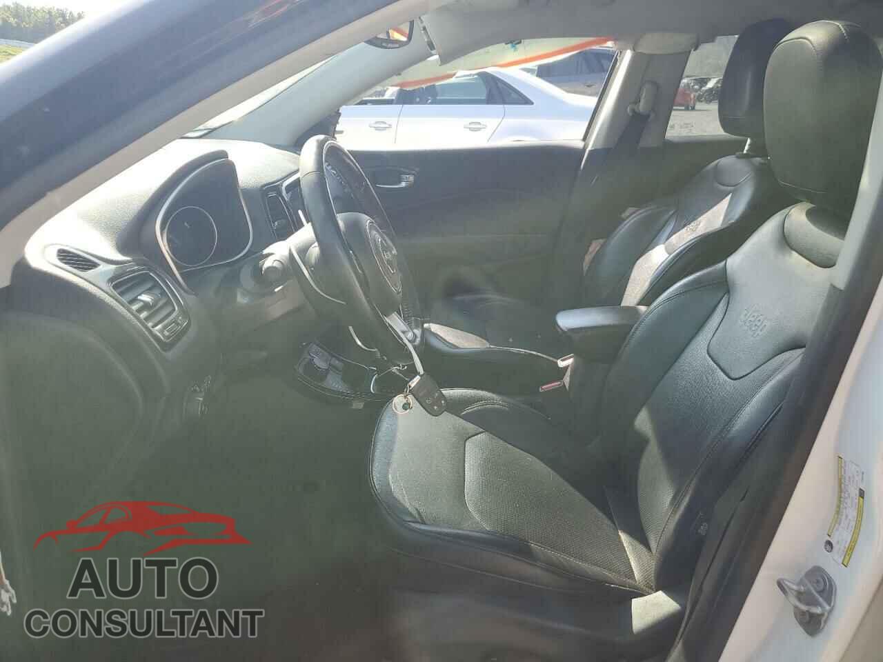 JEEP COMPASS 2018 - 3C4NJDCB1JT264792