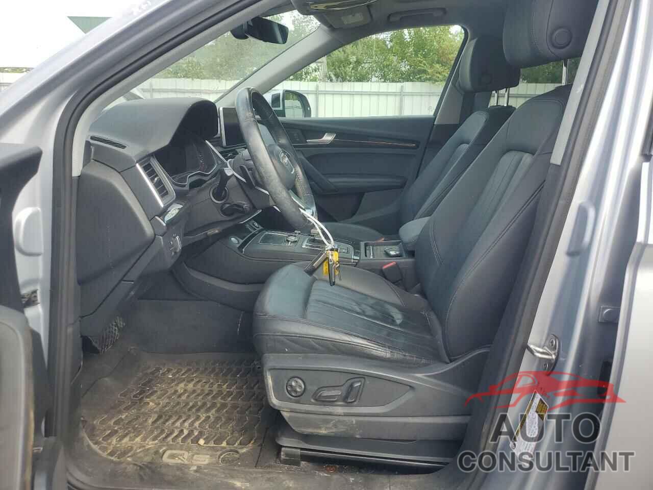 AUDI Q5 2020 - WA1BNAFYXL2051344