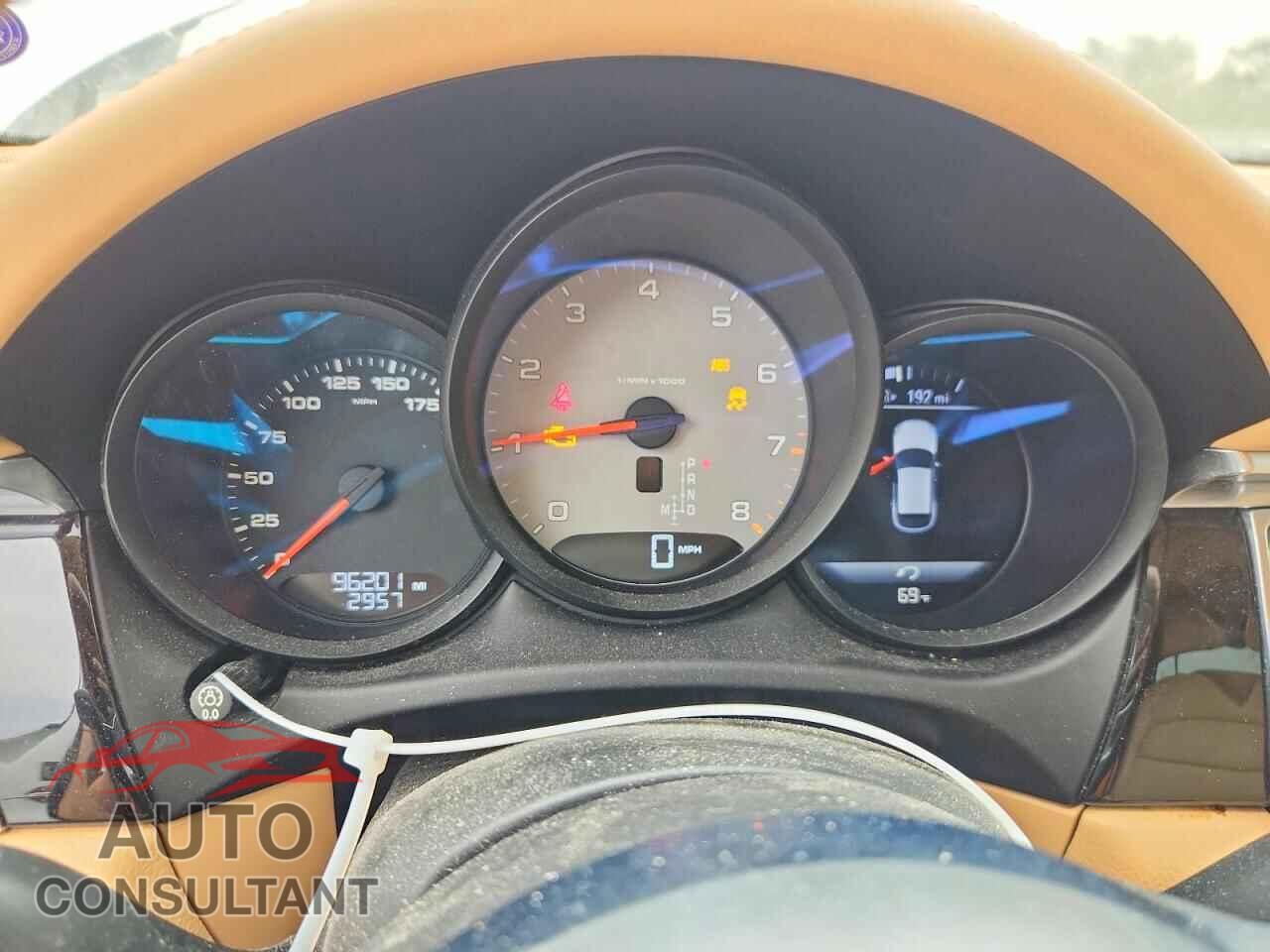 PORSCHE MACAN 2015 - WP1AB2A58FLB74277