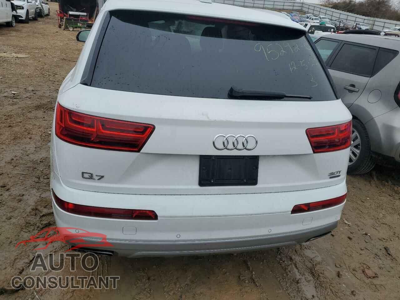 AUDI Q7 2017 - WA1LAAF75HD043610
