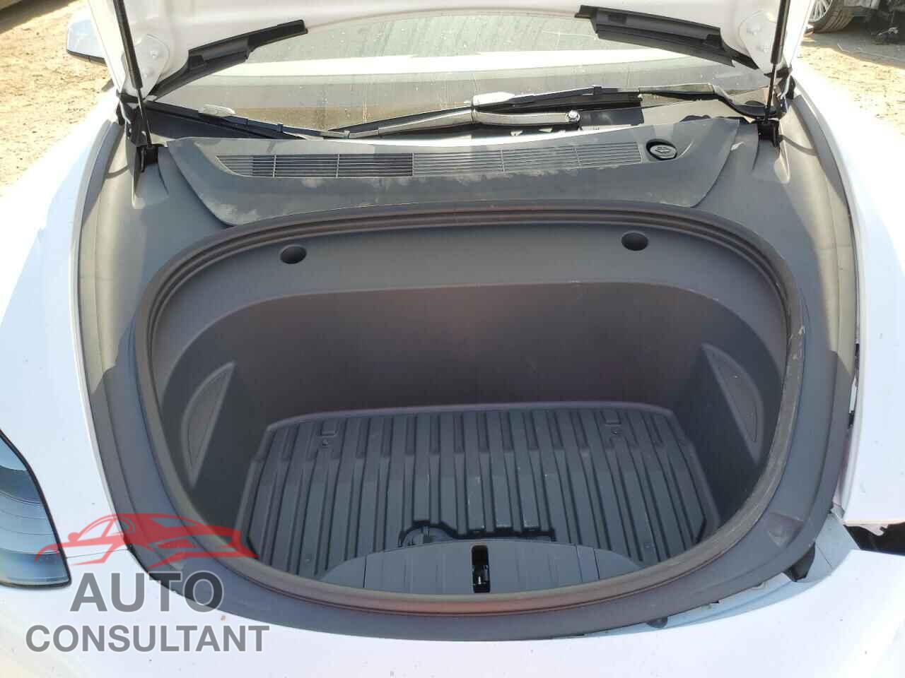 TESLA MODEL 3 2023 - 5YJ3E1EA7PF715567