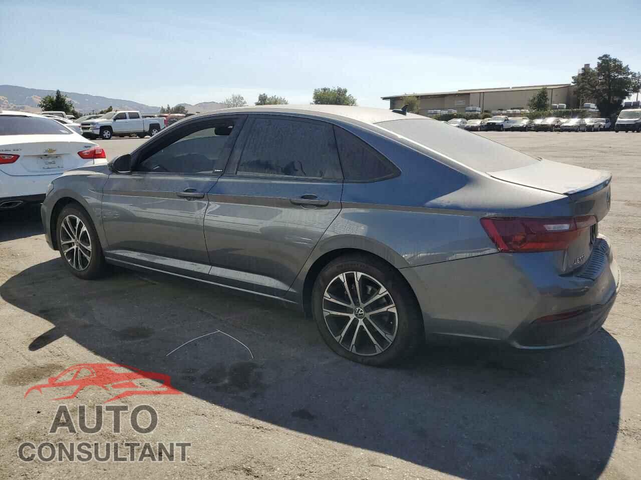 VOLKSWAGEN JETTA 2023 - 3VWBM7BU7PM044183