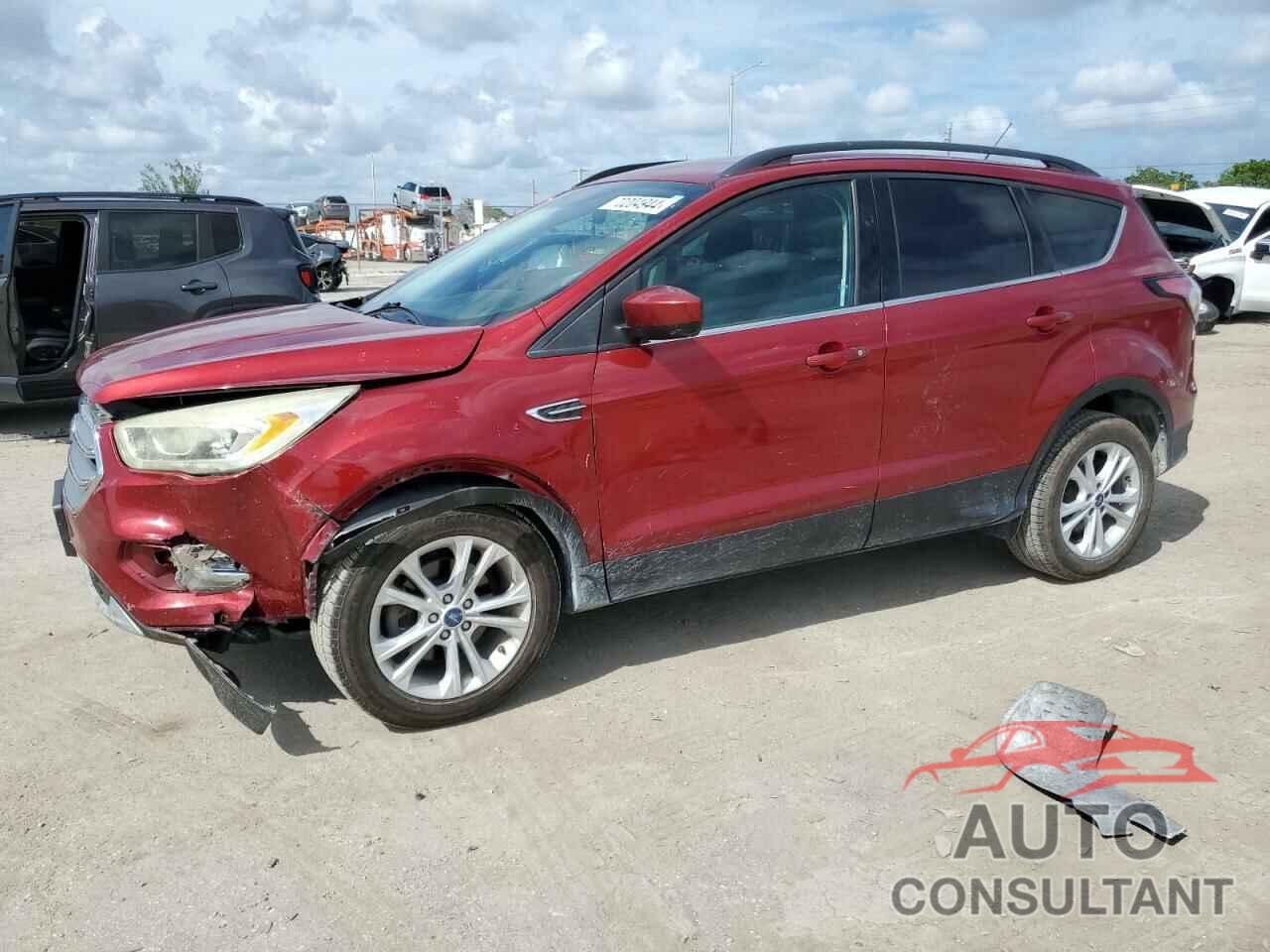 FORD ESCAPE 2017 - 1FMCU0GD9HUF02175