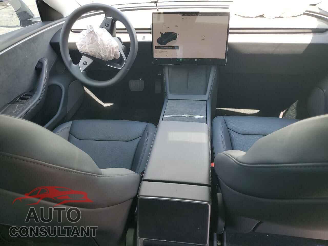 TESLA MODEL 3 2024 - 5YJ3E1EB5RF737790