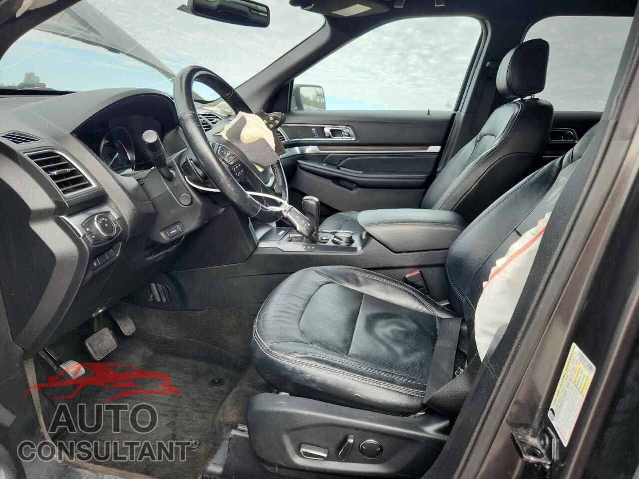 FORD EXPLORER 2017 - 1FM5K8F8XHGC37993