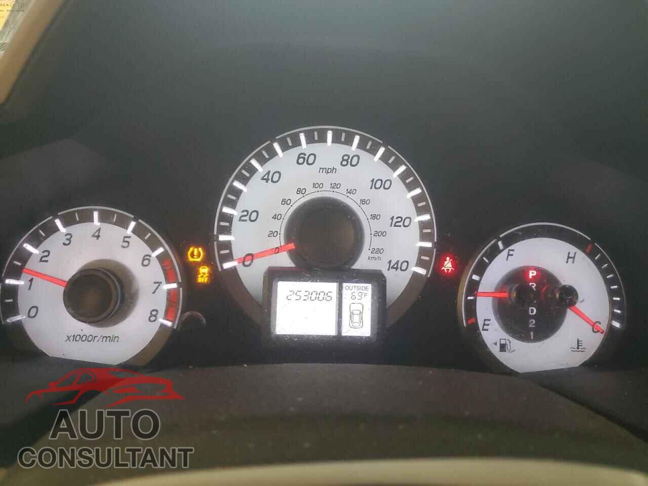 HONDA PILOT 2015 - 5FNYF3H37FB005191