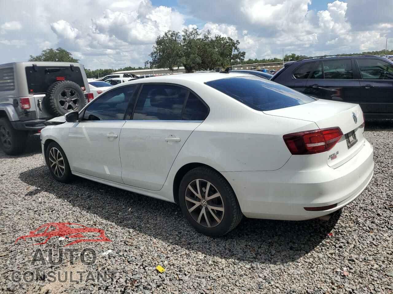 VOLKSWAGEN JETTA 2017 - 3VWDB7AJXHM266059
