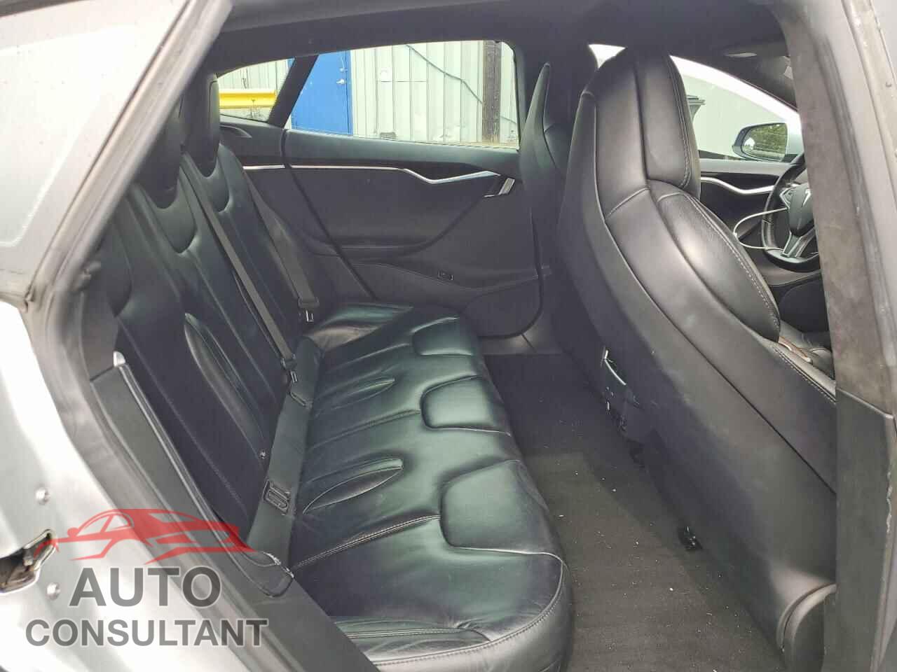 TESLA MODEL S 2017 - 5YJSA1E26HF197291