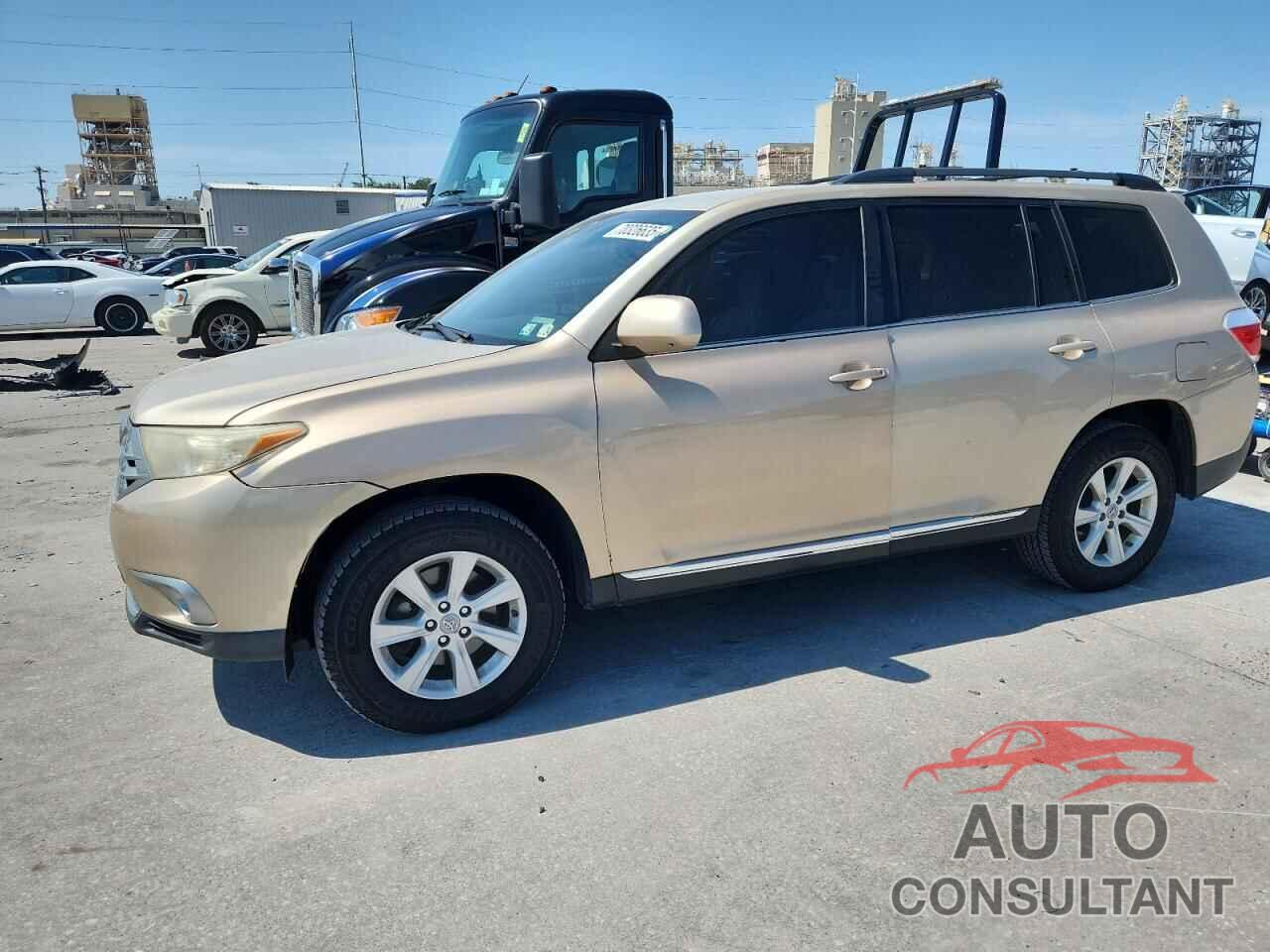 TOYOTA HIGHLANDER 2011 - 5TDBK3EH8BS050972