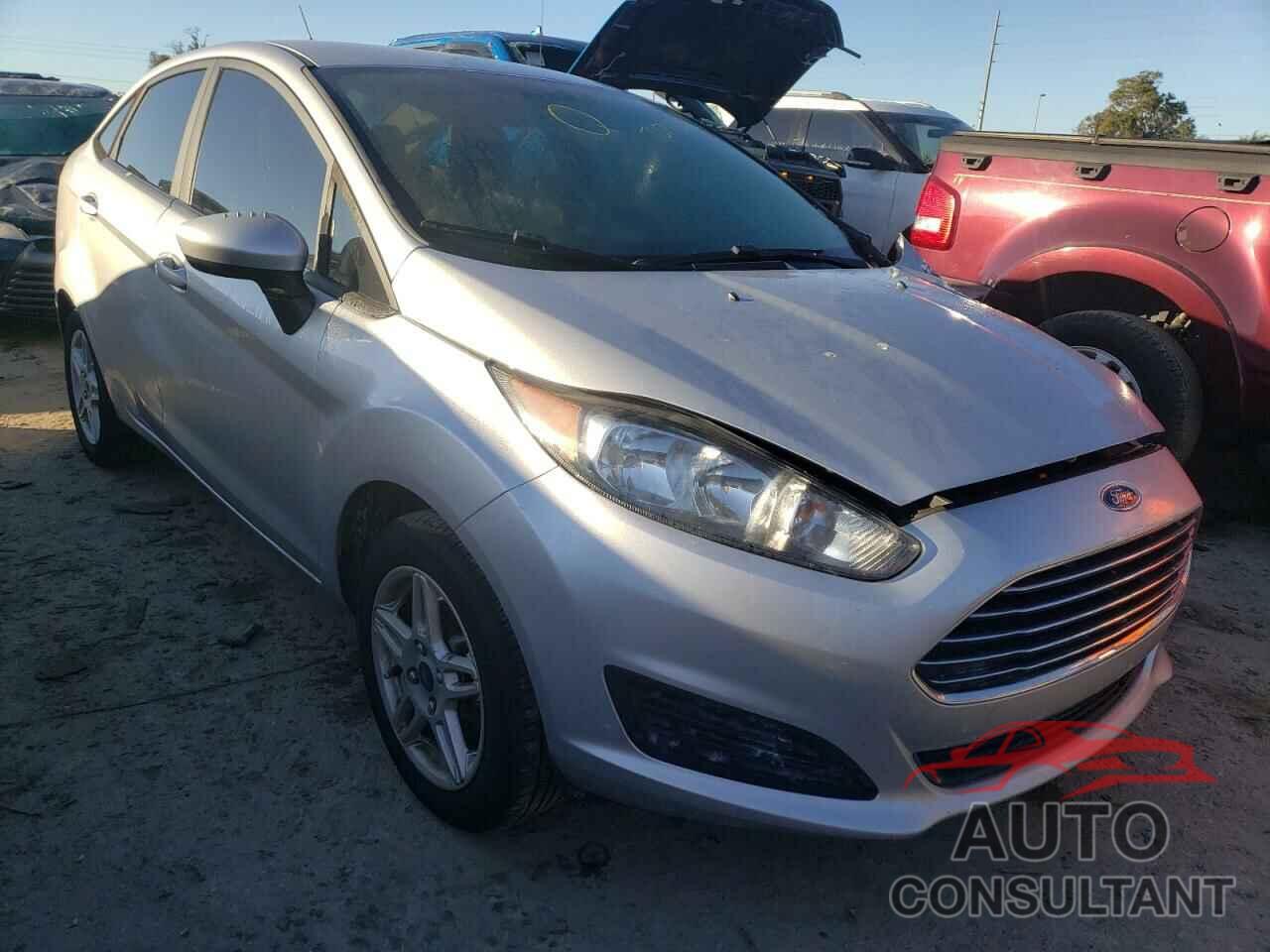 FORD FIESTA 2018 - 3FADP4BJ4JM142057