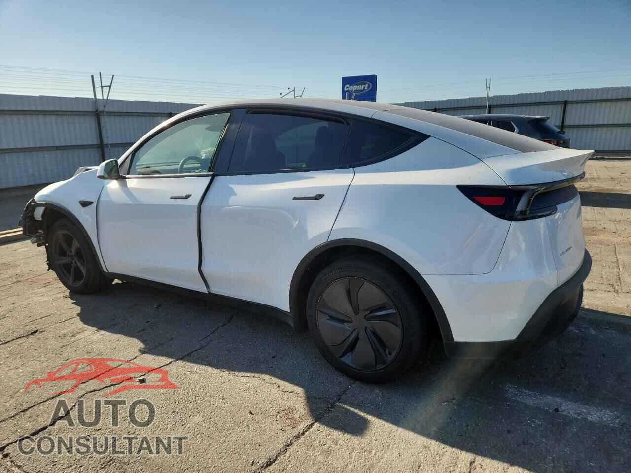 TESLA MODEL Y 2026 - 7SAYGDEE8TF327443