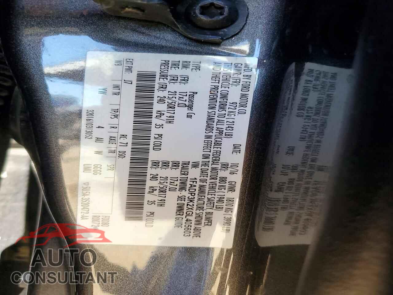 FORD FOCUS 2016 - 1FADP3K2XGL405603