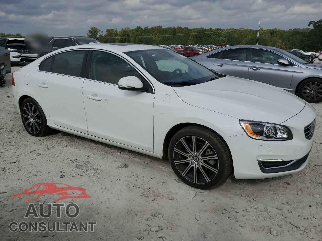 VOLVO S60 2017 - LYV402HM1HB143381