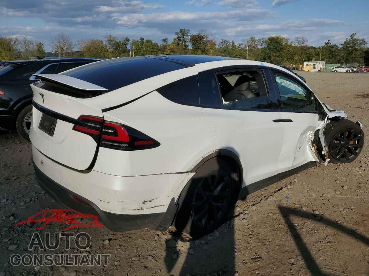 TESLA MODEL X 2022 - 7SAXCDE55NF342914