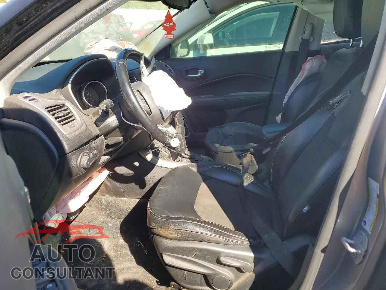 JEEP COMPASS 2020 - 3C4NJDBB2LT174264