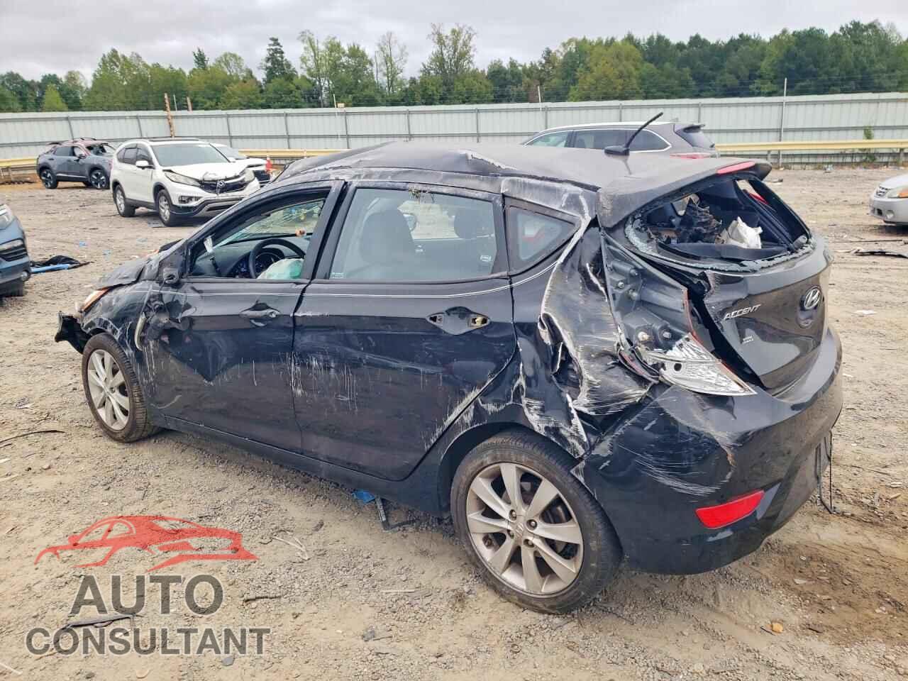 HYUNDAI ACCENT 2013 - KMHCU5AEXDU080765