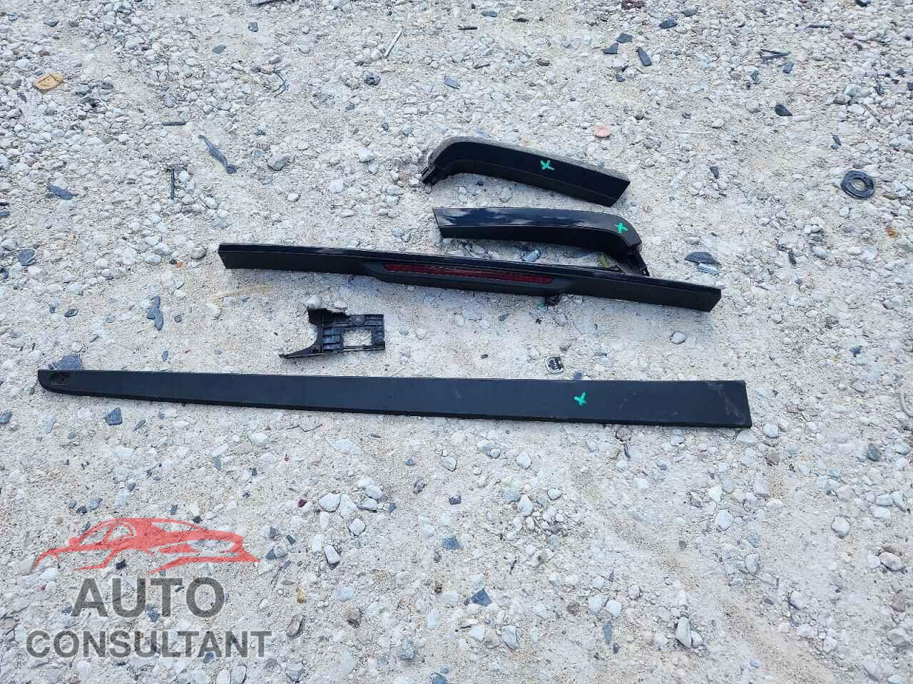 HONDA RIDGELINE 2021 - 5FPYK3F89MB010939