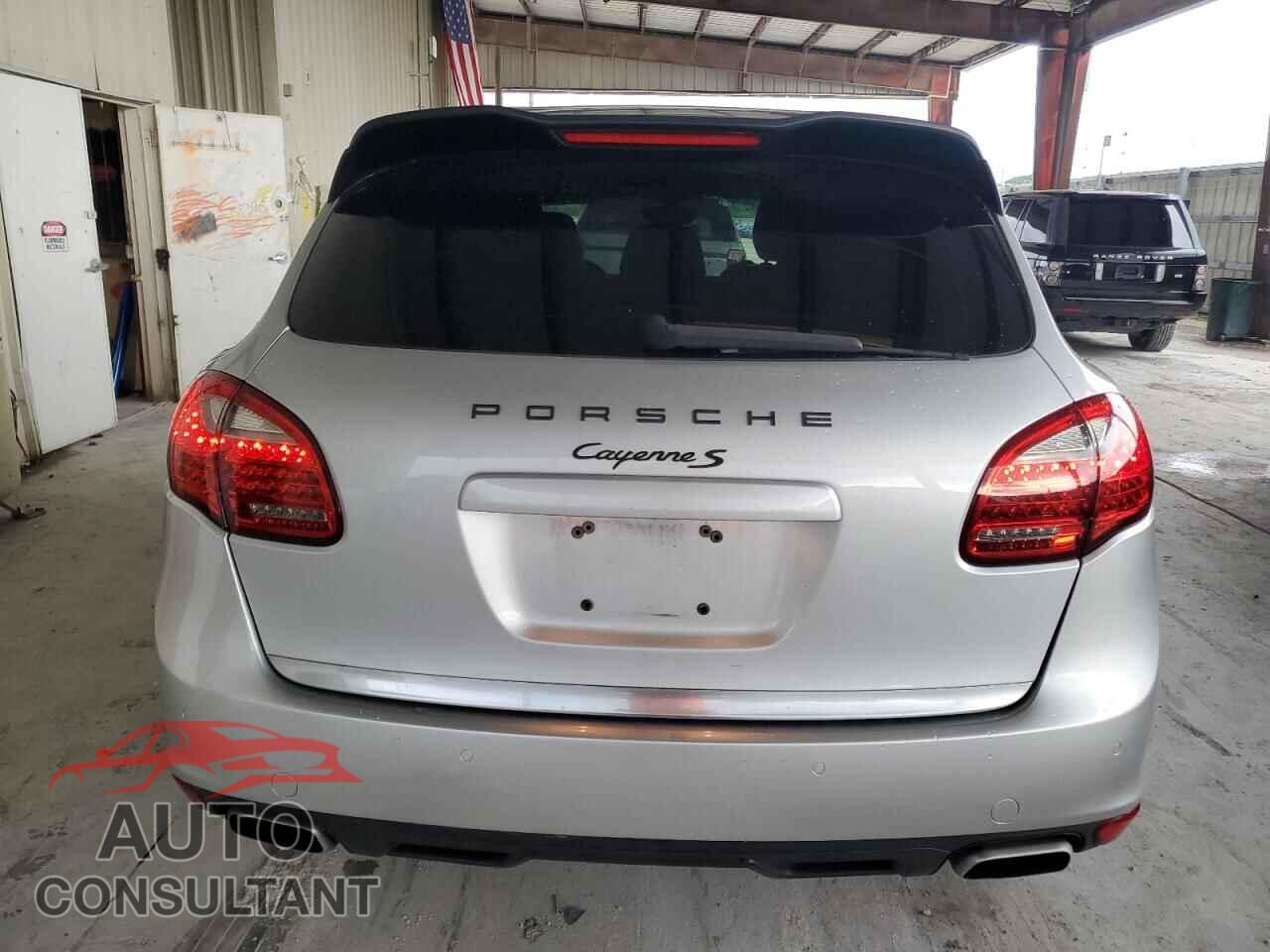 PORSCHE CAYENNE 2011 - WP1AB2A26BLA43395