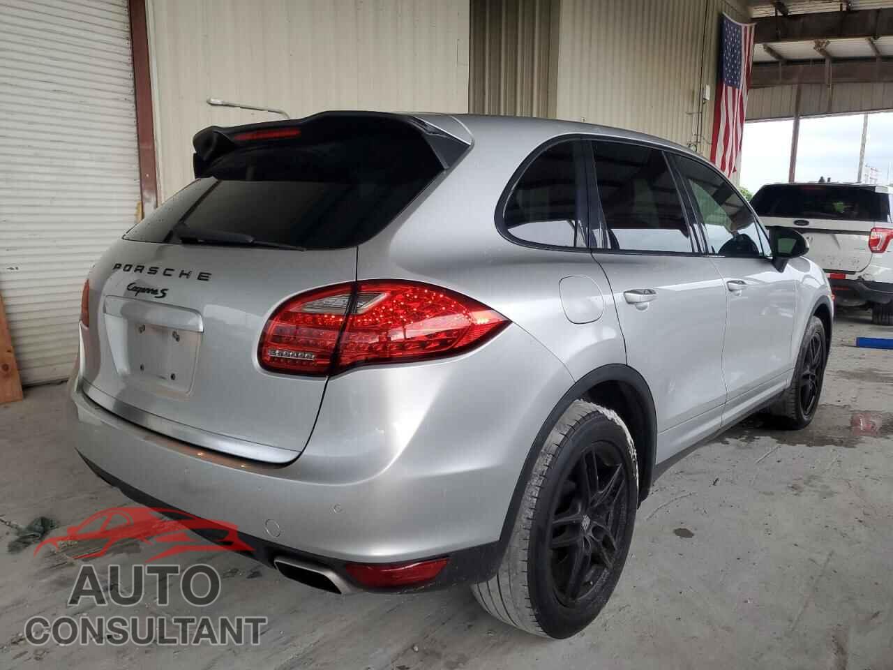 PORSCHE CAYENNE 2011 - WP1AB2A26BLA43395