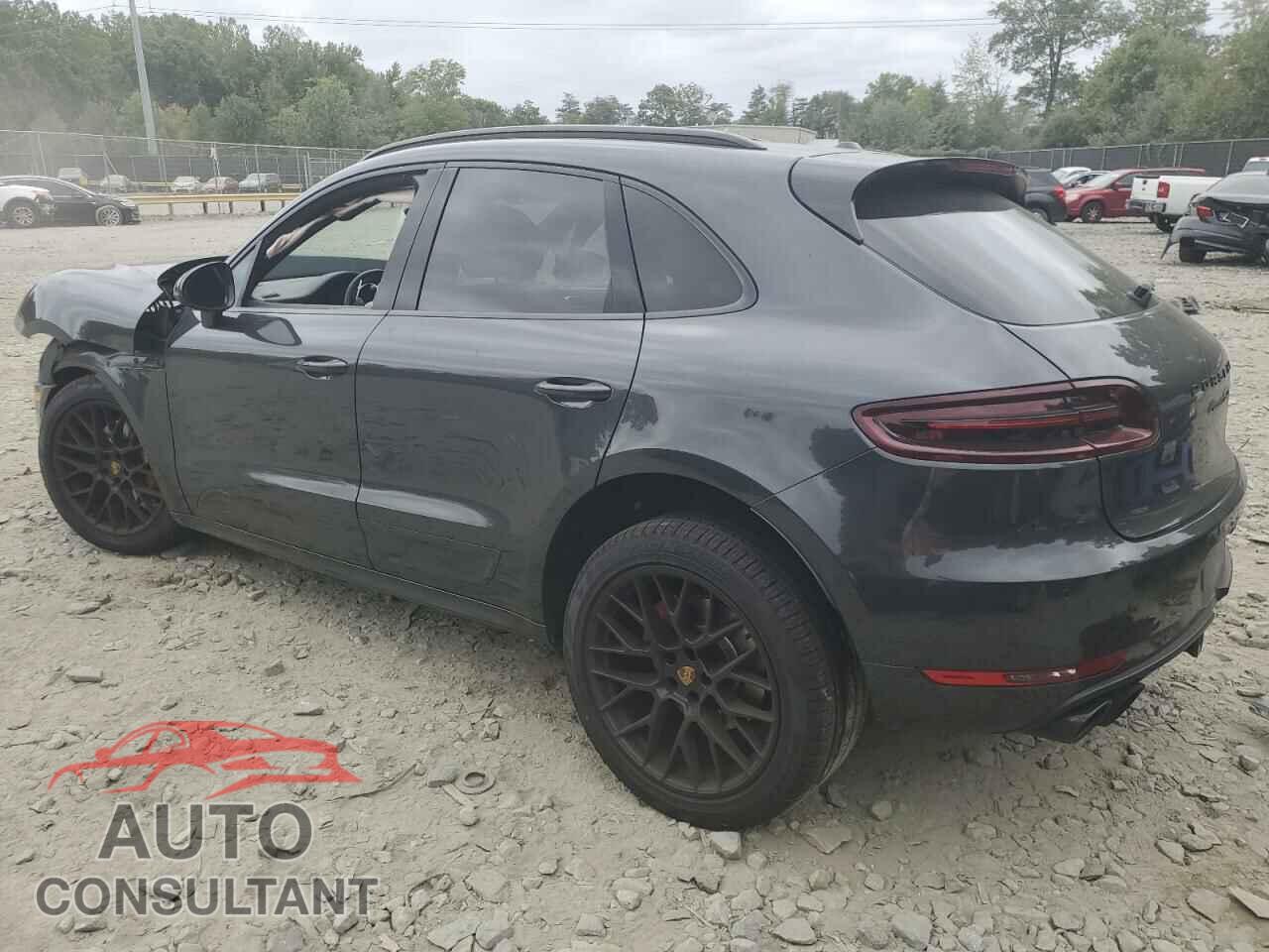 PORSCHE MACAN 2018 - WP1AG2A50JLB65681