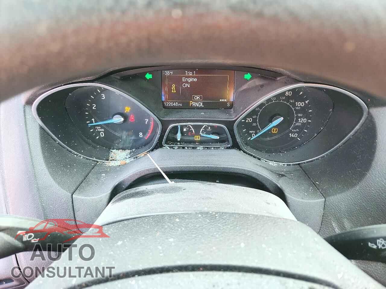 FORD FOCUS 2015 - 1FADP3F24FL209083