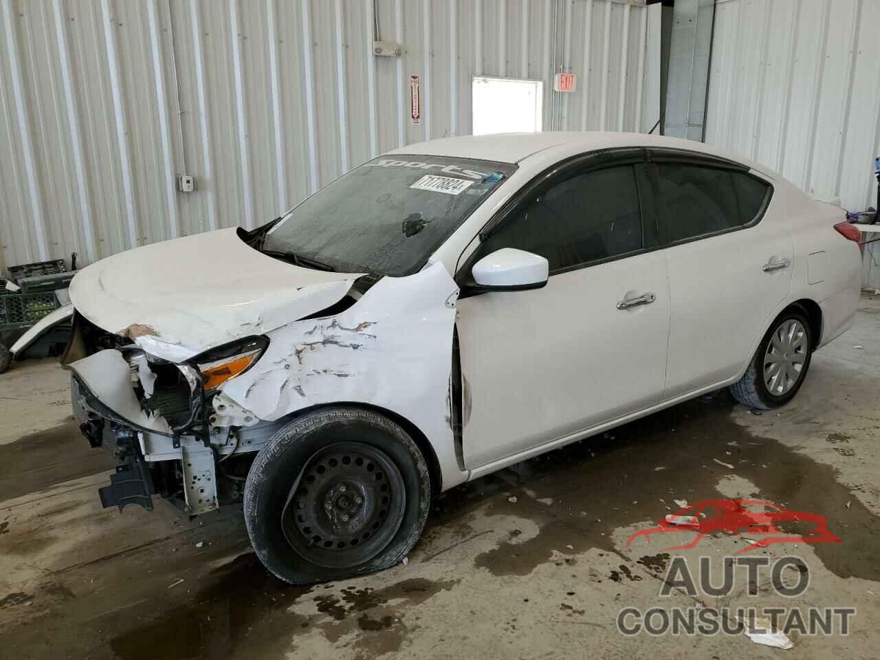 NISSAN VERSA 2018 - 3N1CN7AP2JK408032