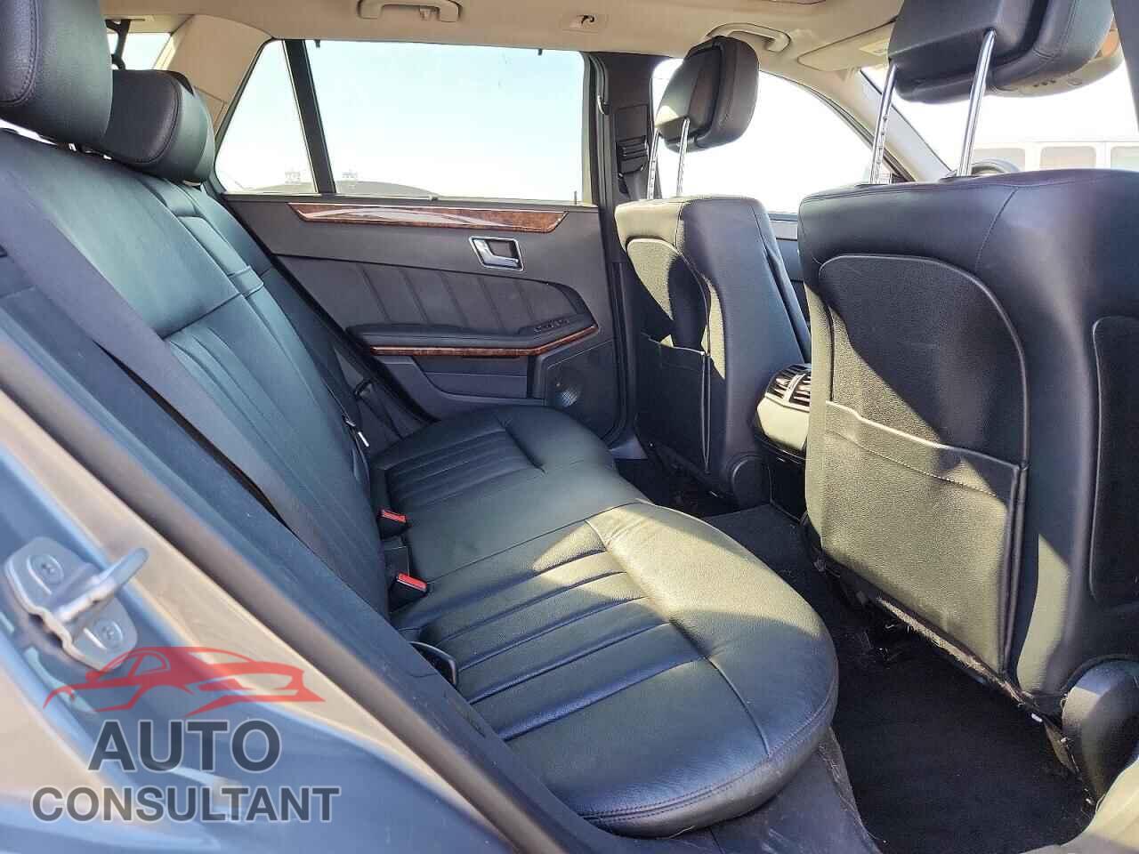 MERCEDES-BENZ E-CLASS 2011 - WDDHH8HB0BA338565