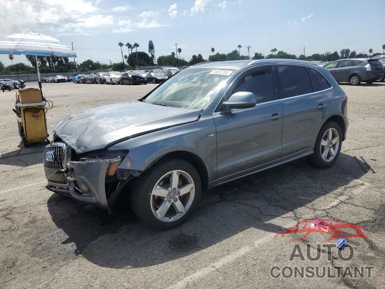 AUDI Q5 2012 - WA1DKAFP1CA100252