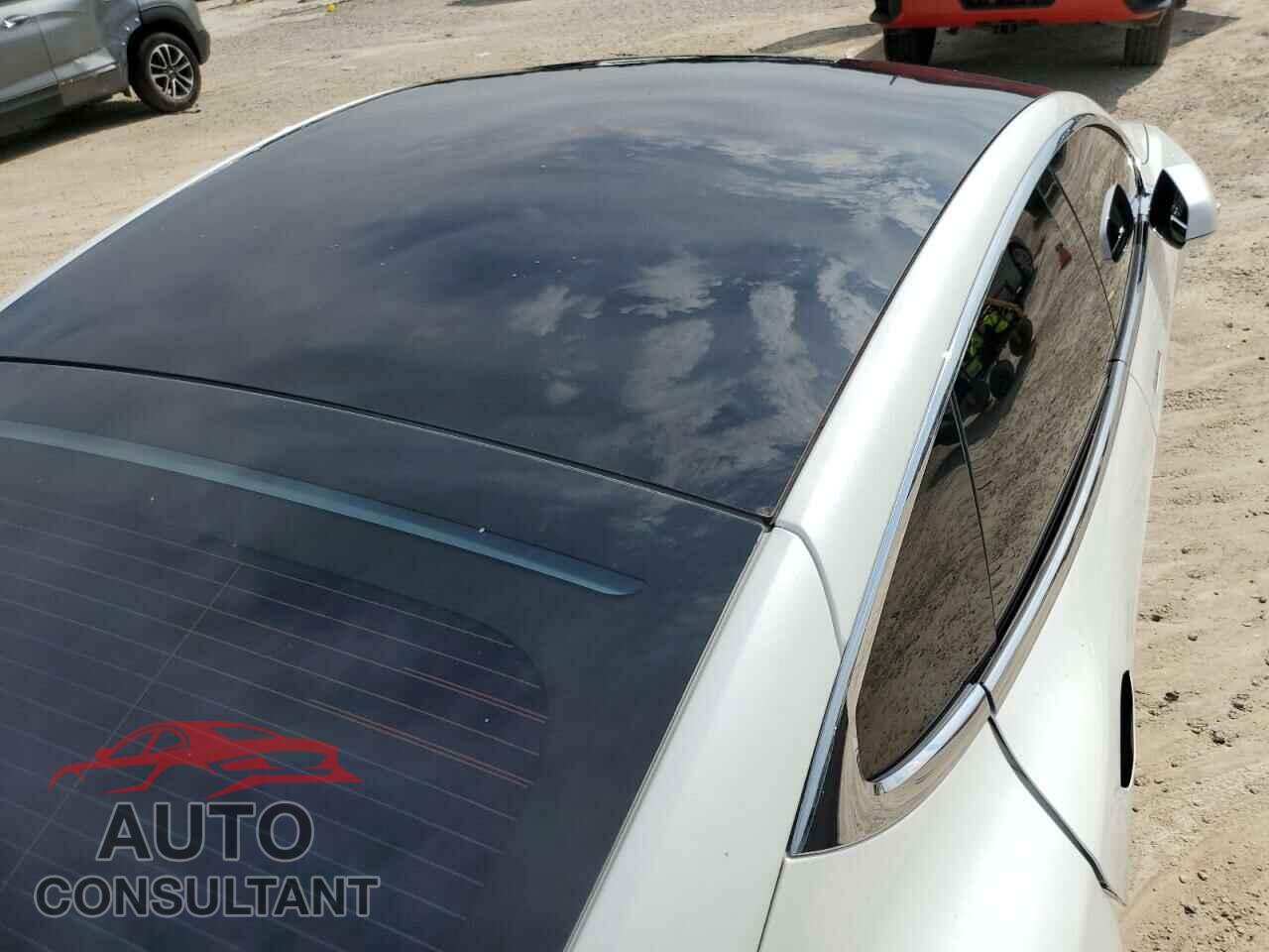TESLA MODEL S 2019 - 5YJSA1E28KF300590