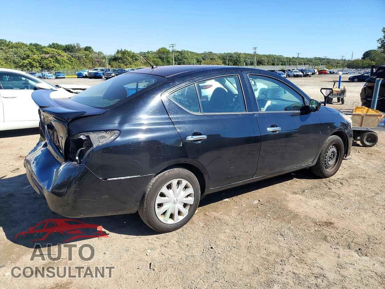 NISSAN VERSA 2017 - 3N1CN7AP3HL806421