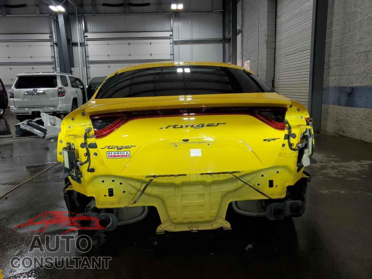 KIA STINGER 2018 - KNAE35LC4J6020649