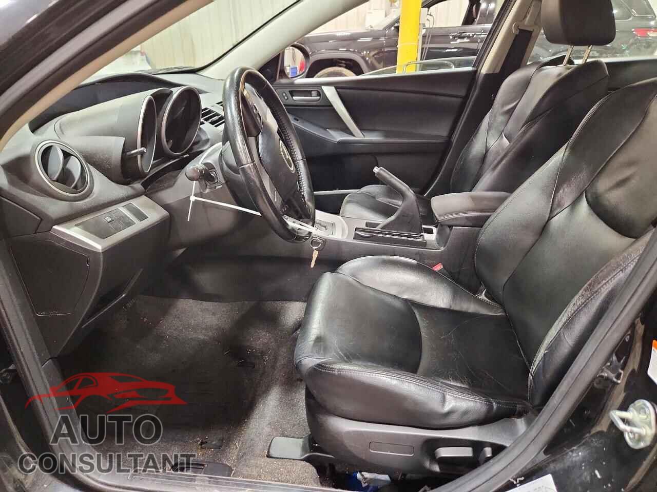 MAZDA MAZDA3 2011 - JM1BL1W64B1363996