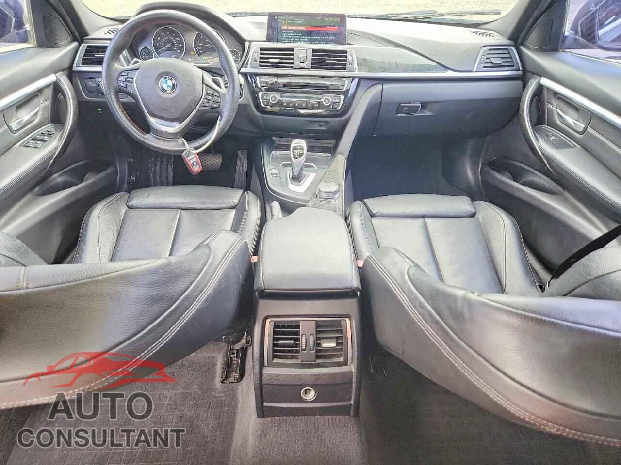 BMW 3 SERIES 2018 - WBA8D9C5XJEM33085