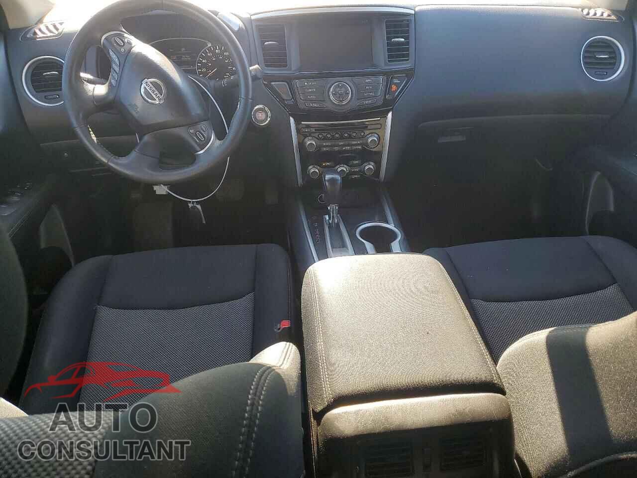 NISSAN PATHFINDER 2017 - 5N1DR2MN6HC659523