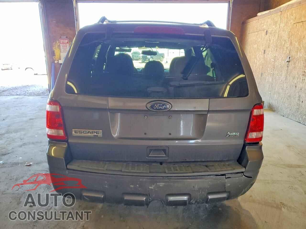 FORD ESCAPE 2011 - 1FMCU9DG9BKB01182