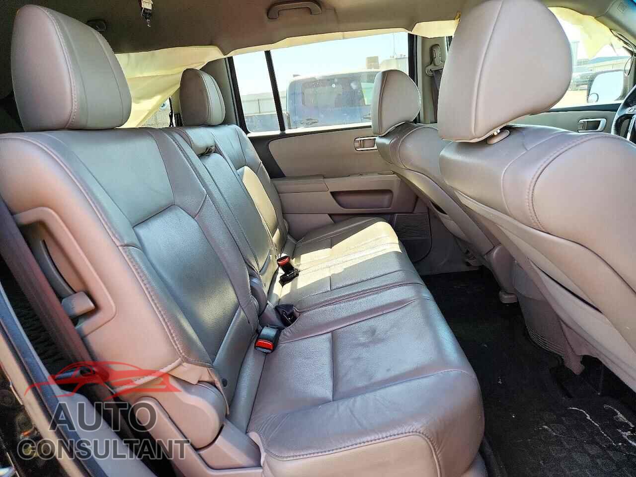HONDA PILOT 2013 - 5FNYF4H78DB013449