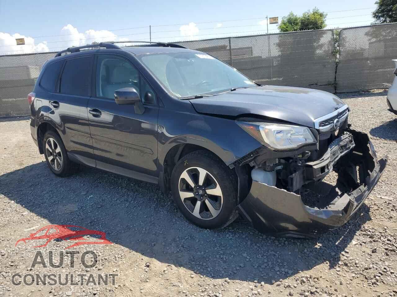 SUBARU FORESTER 2017 - JF2SJAEC5HH451258