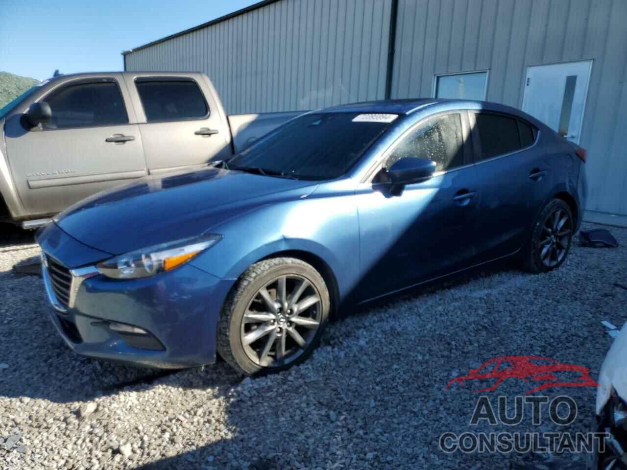 MAZDA 3 2018 - 3MZBN1V35JM178999
