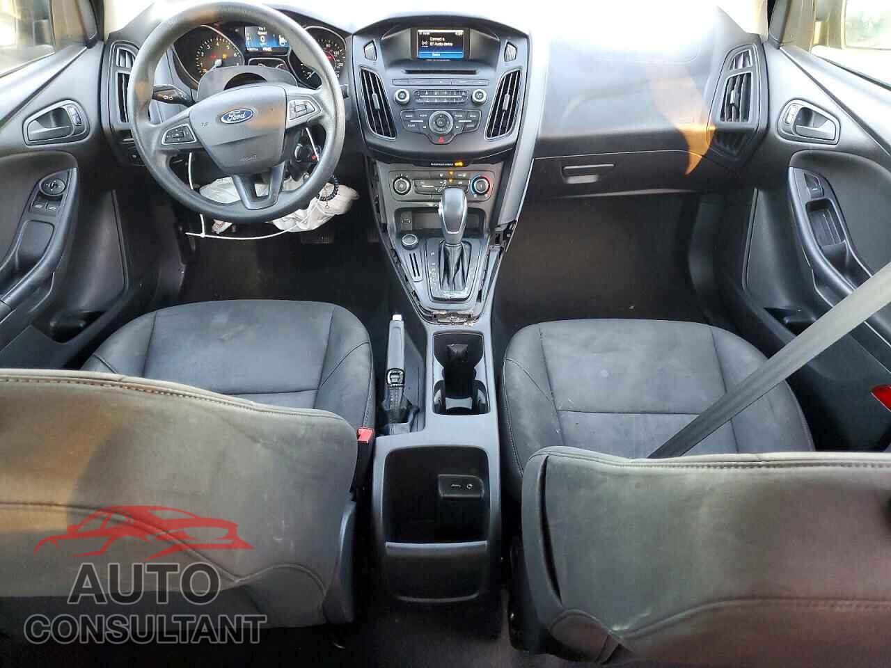 FORD FOCUS 2016 - 1FADP3E27GL203040