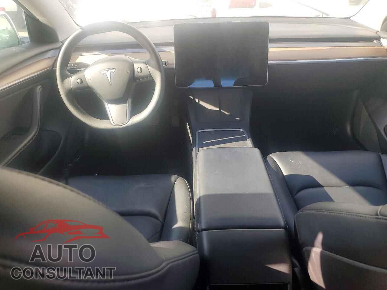 TESLA MODEL 3 2022 - 5YJ3E1EA2NF202837