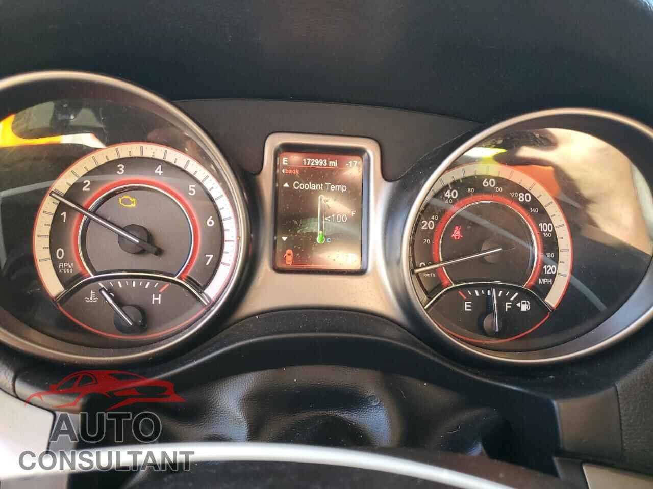 DODGE JOURNEY 2015 - 3C4PDCGG1FT552397