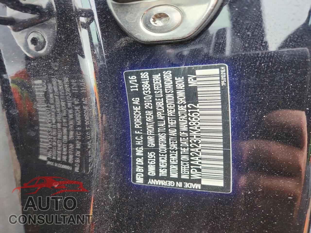 PORSCHE CAYENNE 2017 - WP1AA2A23HKA86612