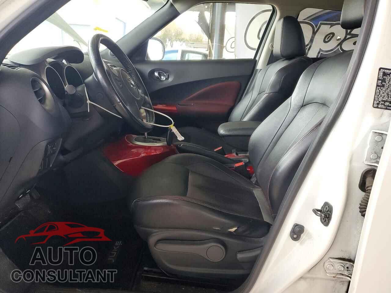 NISSAN JUKE 2014 - JN8AF5MR6ET356357